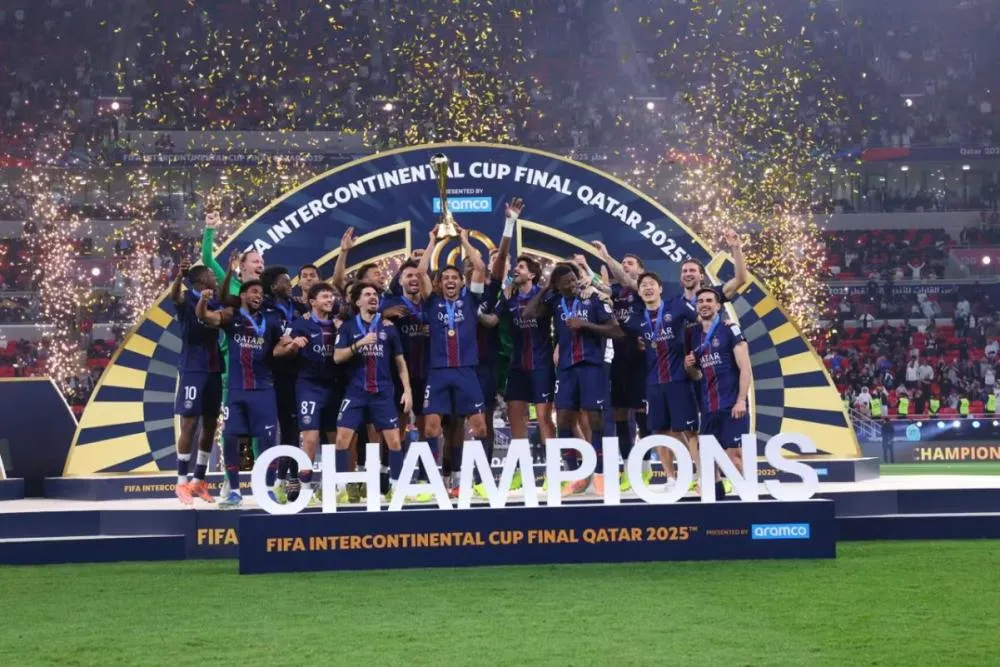 Flamengo perde para PSG e vê sonho do bi mundial ser adiado