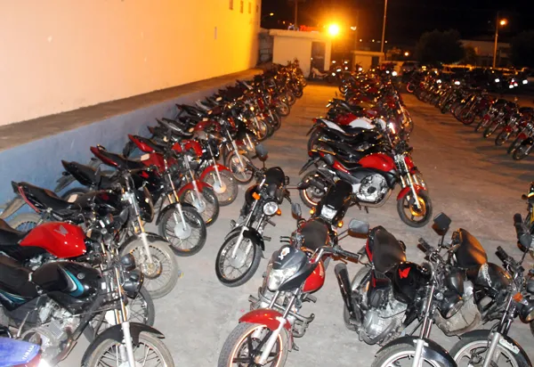 Mais da metade dos proprietários de motocicleta não tem habilitação