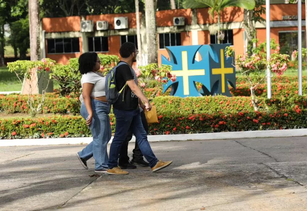 Programa de assistência para estudantes universitários recebe inscrições até quarta-feira (8)