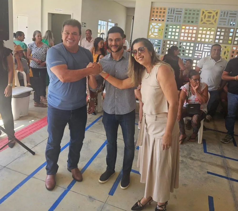 Deputado estadual Marquinho Viana participa de inauguração de creche em Caraíbas