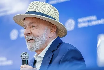 Tem direito à presunção de inocência, diz Lula sobre Braga Netto