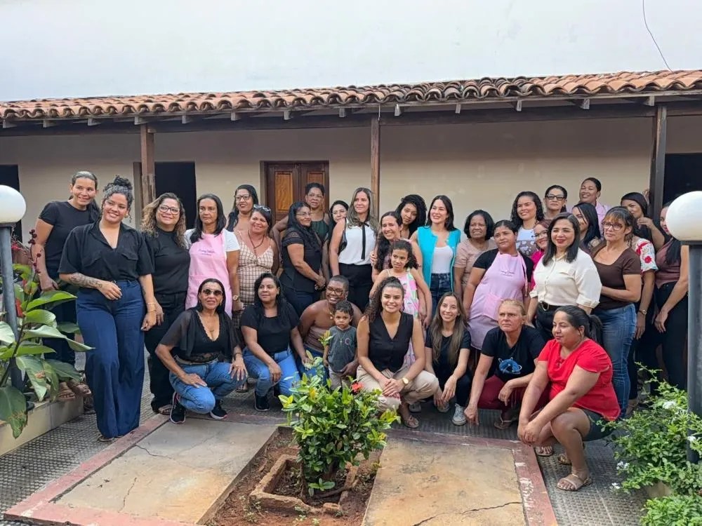 Brumado: Alunas do Empreender Mulher promoveram uma tarde de beleza e solidariedade na Associação Luiza de Marillac