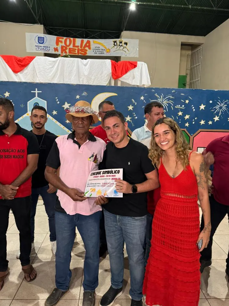 Folia de Reis 2025 reúne 19 ternos e fortalece tradição cultural em Ituaçu