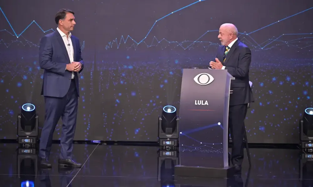 Lula e Flávio fazem primeiro debate das eleições na TV Band