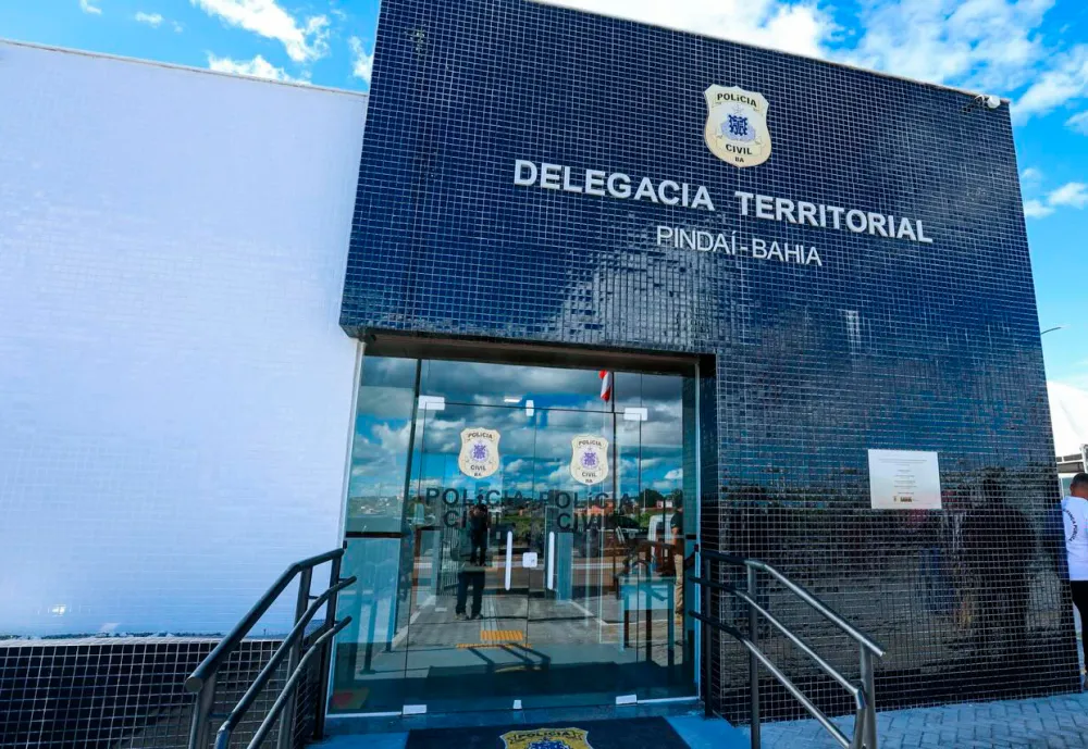 Homem investigado por roubo é preso em Pindaí