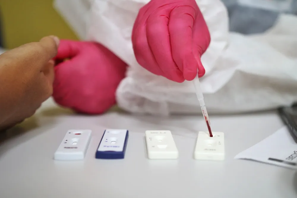 Nos festejos de 148 anos de Brumado, ação de testagem da Sesab leva tratamento e prevenção para população