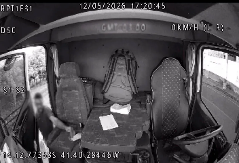 Câmeras flagram furto de celular em caminhão de distribuidora em Brumado