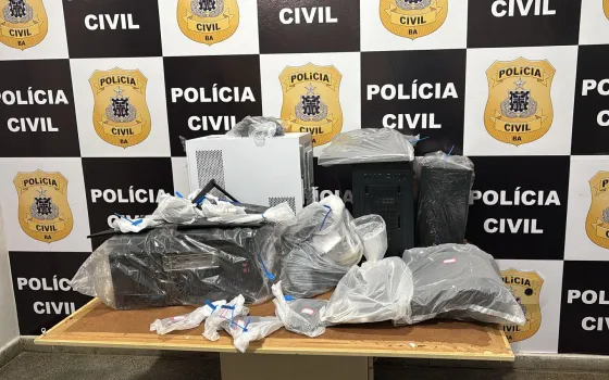 Polícia Civil da Bahia prende envolvidos em esquema internacional de pornografia infantil