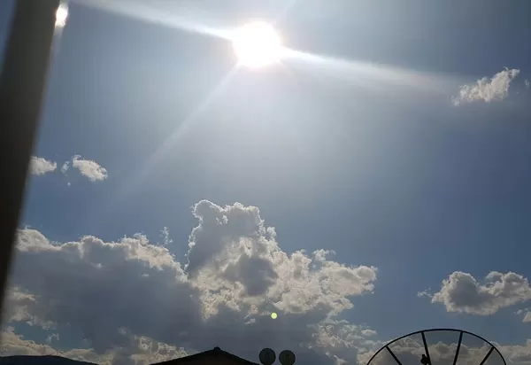 Onda de calor e baixa umidade marcam semana na maior parte do país