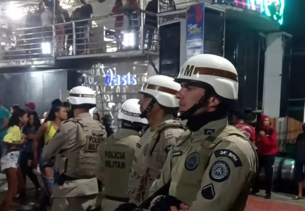 24º BPM reforça policiamento em comemoração de aniversário de emancipação política em Barra da Estiva