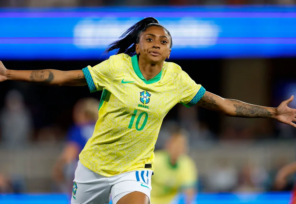  Seleção Brasileira Feminina faz história e ganha pela primeira vez dos EUA na casa das adversárias