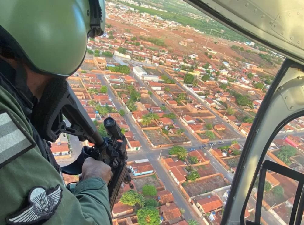 ‘Vetor Aéreo’: Operação Integrada da 46ª CIPM e GRAER Reforça Segurança em Livramento de Nossa Senhora