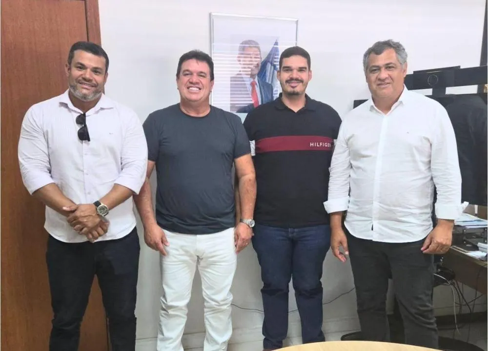 Marquinho Viana acompanha prefeito em exercício de Boquira em agenda com órgãos do Governo do Estado