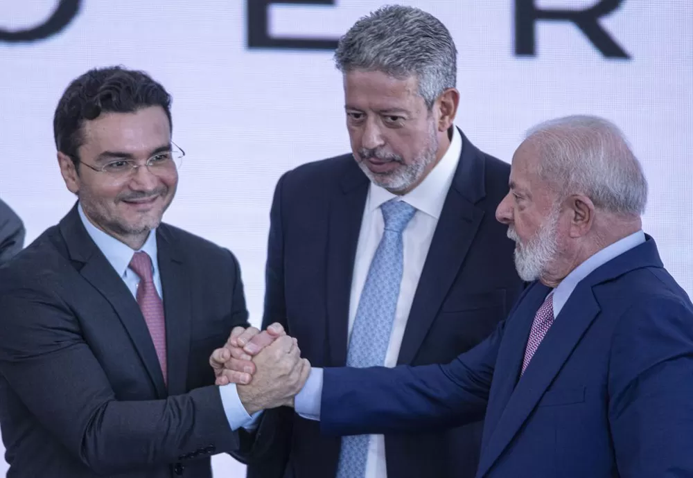 Celso Sabino toma posse como ministro do Turismo