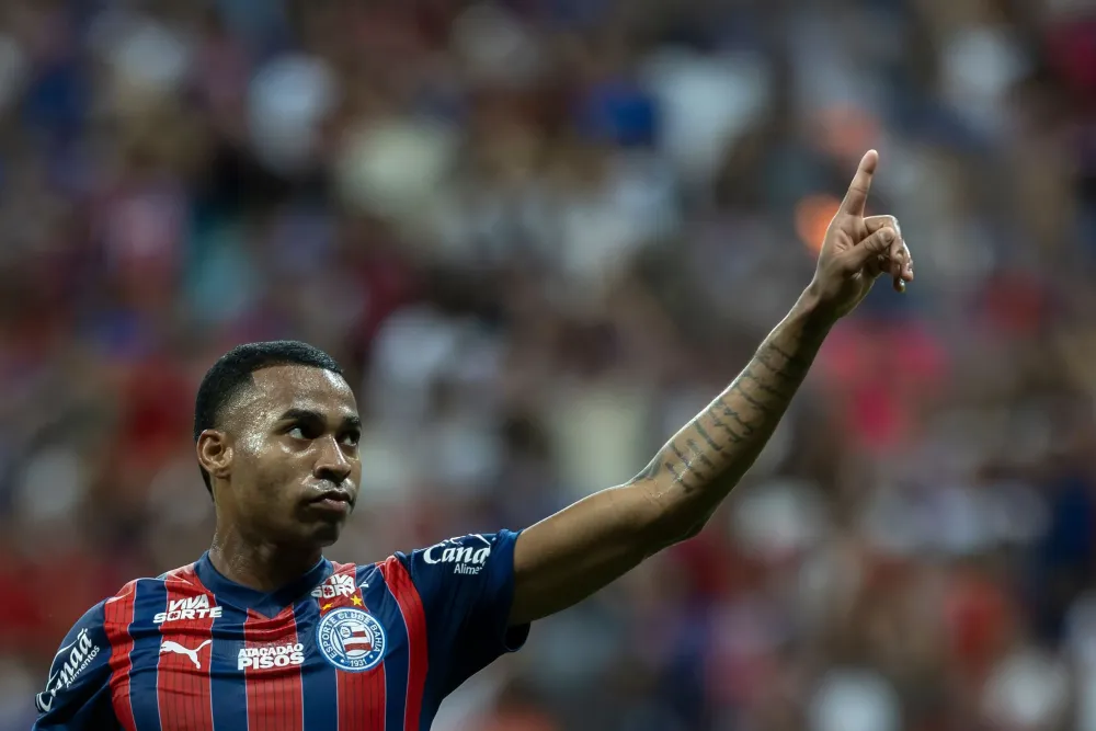 Jean Lucas, do Bahia, é convocado por Carlo Ancelotti