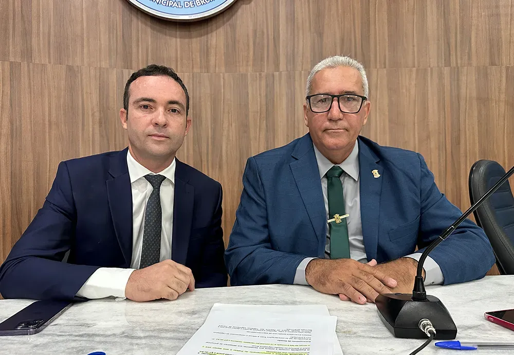 Projeto do vereador Rubens Araújo impulsiona ação para retirada de fios emaranhados e organização dos cabos em Brumado
