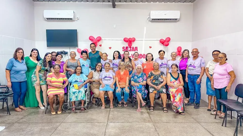 Grupos de idosos se reúnem no CRAS para momentos de reflexão e bem-estar