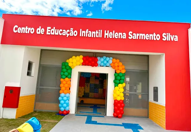 Prefeito Phellipe Brito entrega quinta unidade educacional de Ituaçu com inauguração de creche padrão FNDE