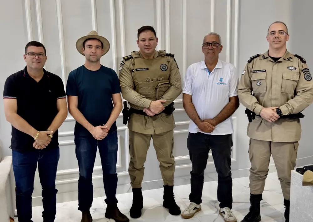 Novo comandante da CIPRv Brumado realiza visita institucional ao prefeito Fabrício Abrantes