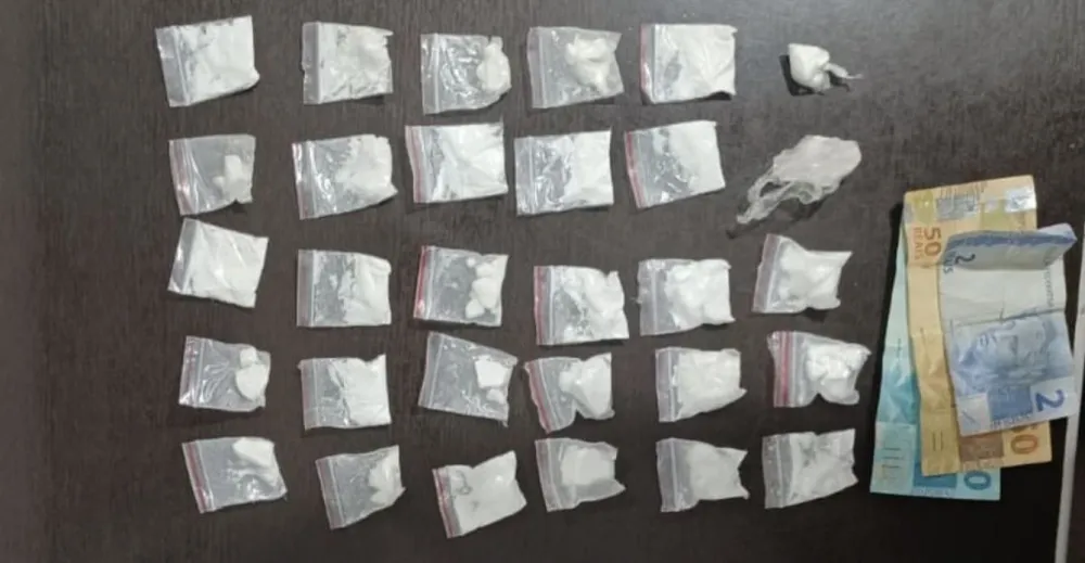 CIPE/Chapada apreende drogas e material do tráfico durante operação em Barra da Estiva