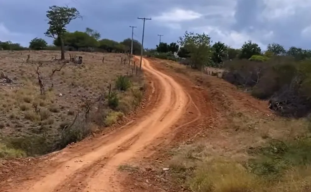 Prefeitura de Ituaçu intensifica serviços de manutenção nas comunidades rurais
