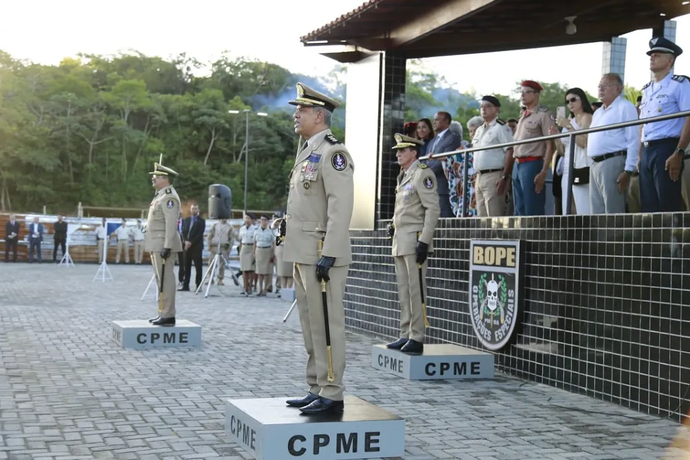 Cel Arthur Mascarenhas assume o Comando de Policiamento em Missões Especiais da PMBA
