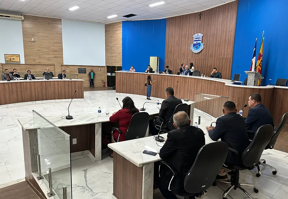 Câmara de Vereadores de Brumado inicia trabalhos legislativos com sessão solene