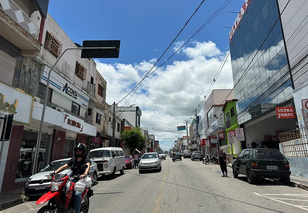 Comércio de Brumado terá horário especial neste sábado (10) por conta do Dia das Mães