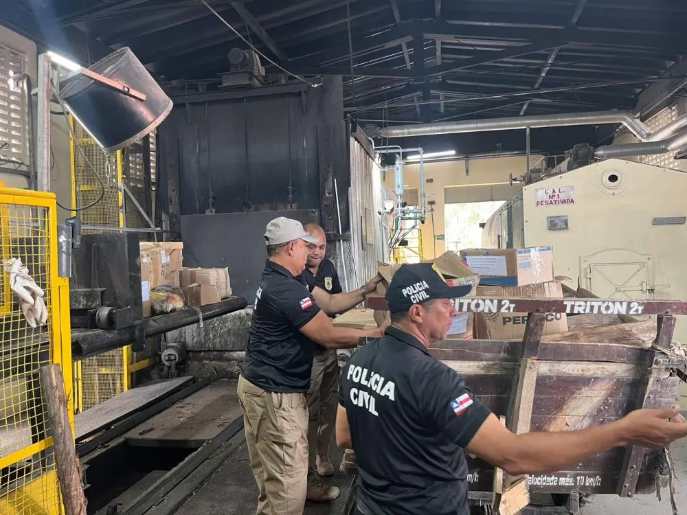 Polícia Civil incinera 400 quilos de entorpecentes em Itapetinga