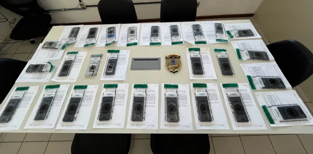 Operação Mobile 360° entrega 26 celulares furtados e roubados em Vitória da Conquista