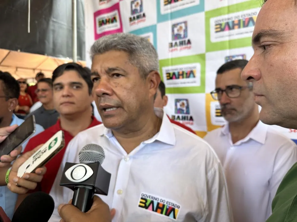 Governador Jerônimo Rodrigues critica distanciamento da antiga gestão de Brumado com o governo estadual