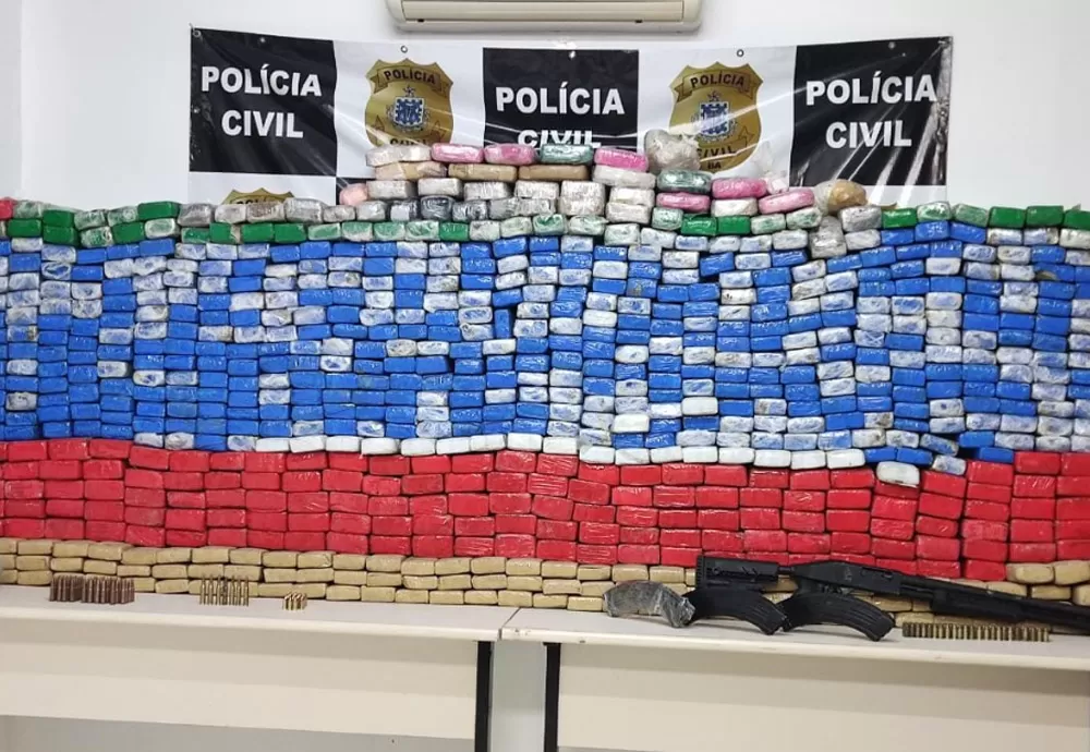 Operação em Eunápolis apreende mais de meia tonelada de drogas