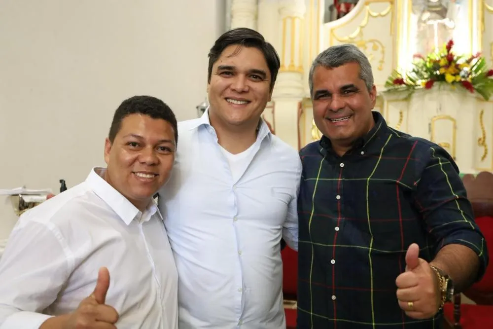 Vitor Bonfim participa das comemorações pelos 128 anos de Paratinga