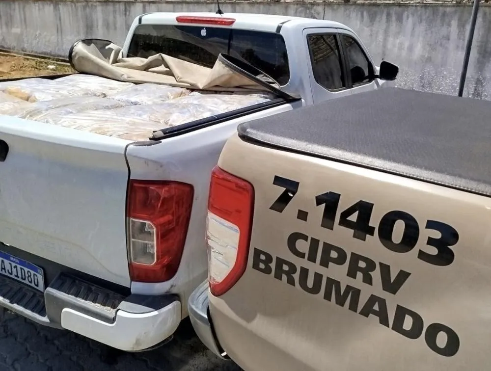 CIPRv/Brumado apreende carga de cigarros sem nota fiscal em Vitória da Conquista