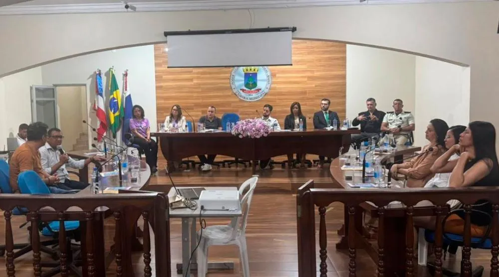4ª CIPM participa de audiência pública em Macaúbas sobre combate à violência contra mulheres, crianças e adolescentes
