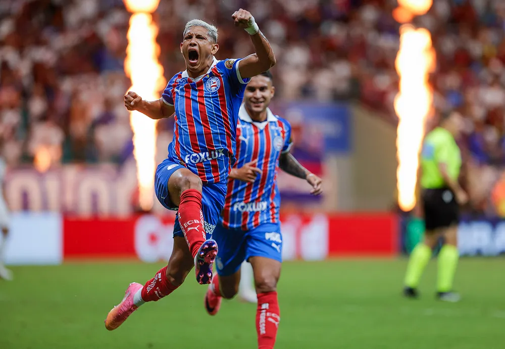 Com gols de Pulga e Erick, Bahia vence o Internacional na Fonte Nova