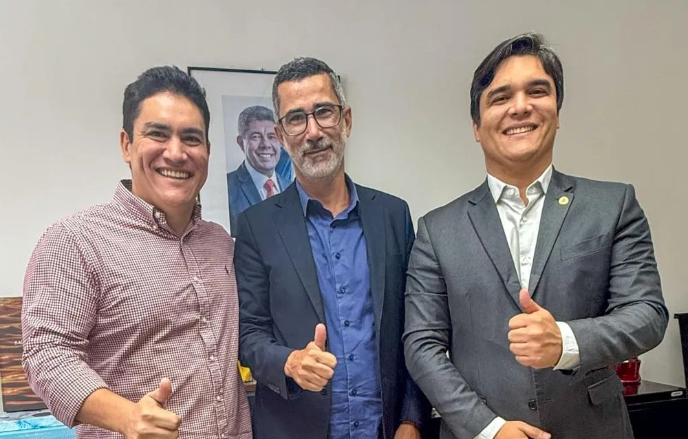 Projeto de esgotamento sanitário de Brumado avança após articulação de Guilherme Bonfim e Vitor Bonfim