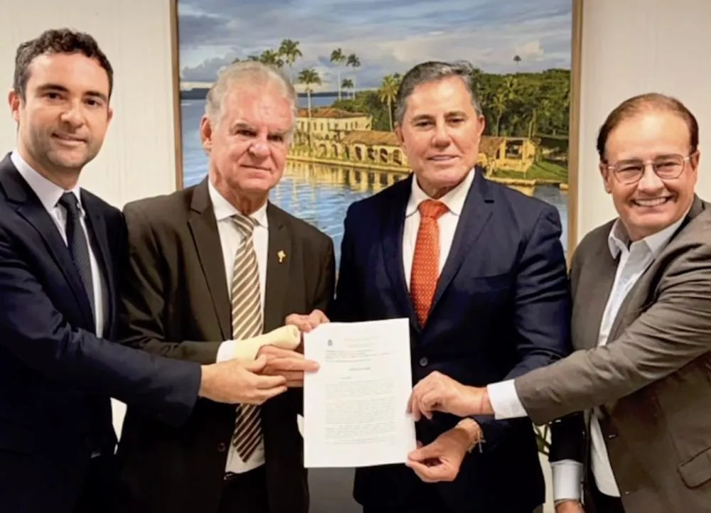 Em reunião no Tribunal de Justiça da Bahia, prefeito Fabrício Abrantes solicita instalação de segunda vara criminal para Brumado