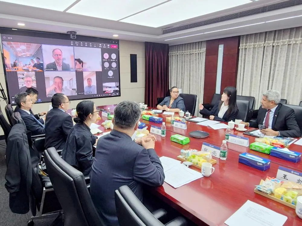 Na China, governador se reúne com acionistas da Concessionária Ponte Salvador - Itaparica