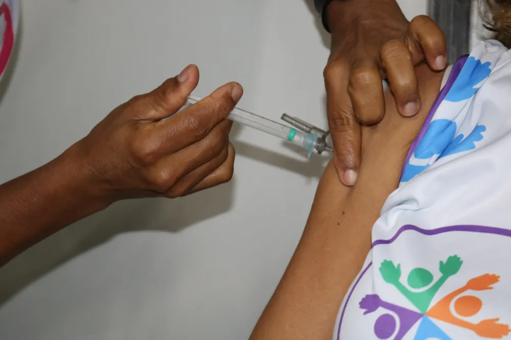 Bahia intensifica trabalhos da vigilância epidemiológica e vacinação para prevenir a reintrodução do sarampo