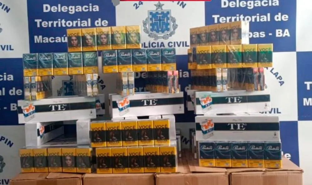 Polícia Militar realiza apreensão de carga de cigarros contrabandeados em Macaúbas