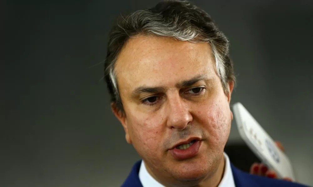 MEC descarta cancelamento do Enem após suposto vazamento de provas