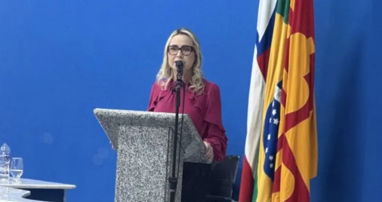 Outubro Rosa: Brumado reforça importância da prevenção ao câncer de mama e de colo do útero na Câmara de Vereadores