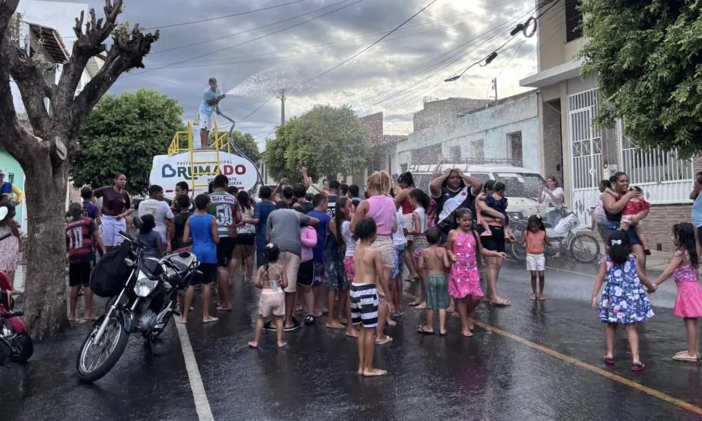 Semed promove mais uma edição do Férias Animadas e movimenta a Rua 2 de Julho