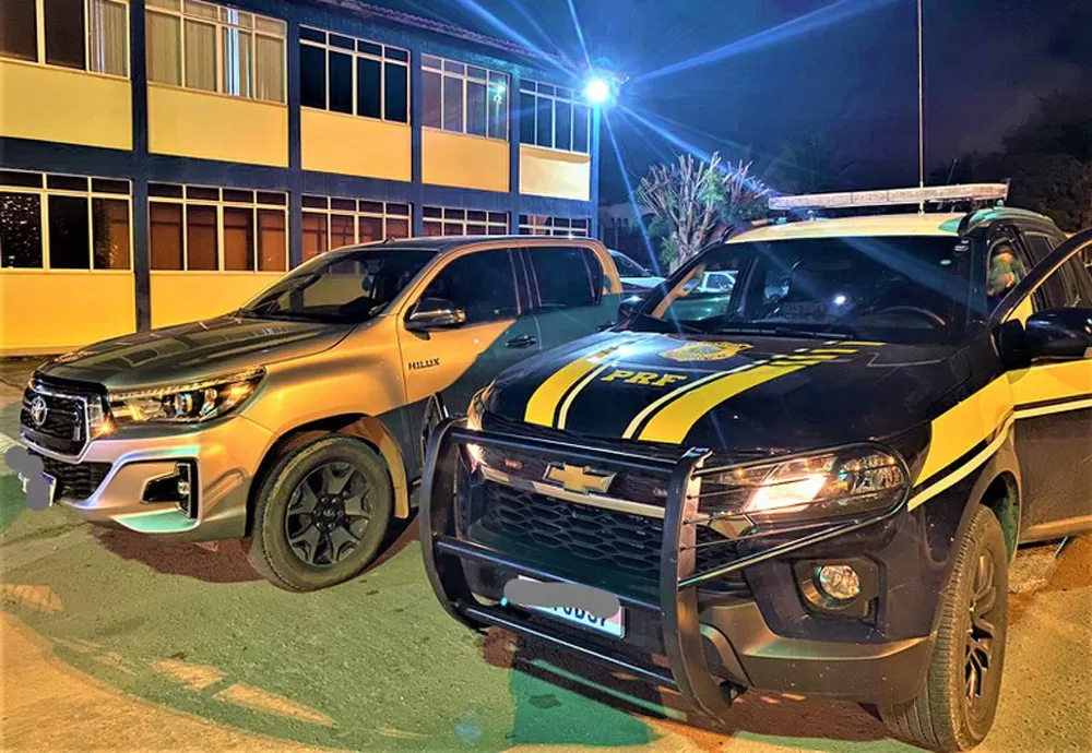 Empresário paga R$ 160 mil em Hilux adulterada e acaba detido na Chapada Diamantina