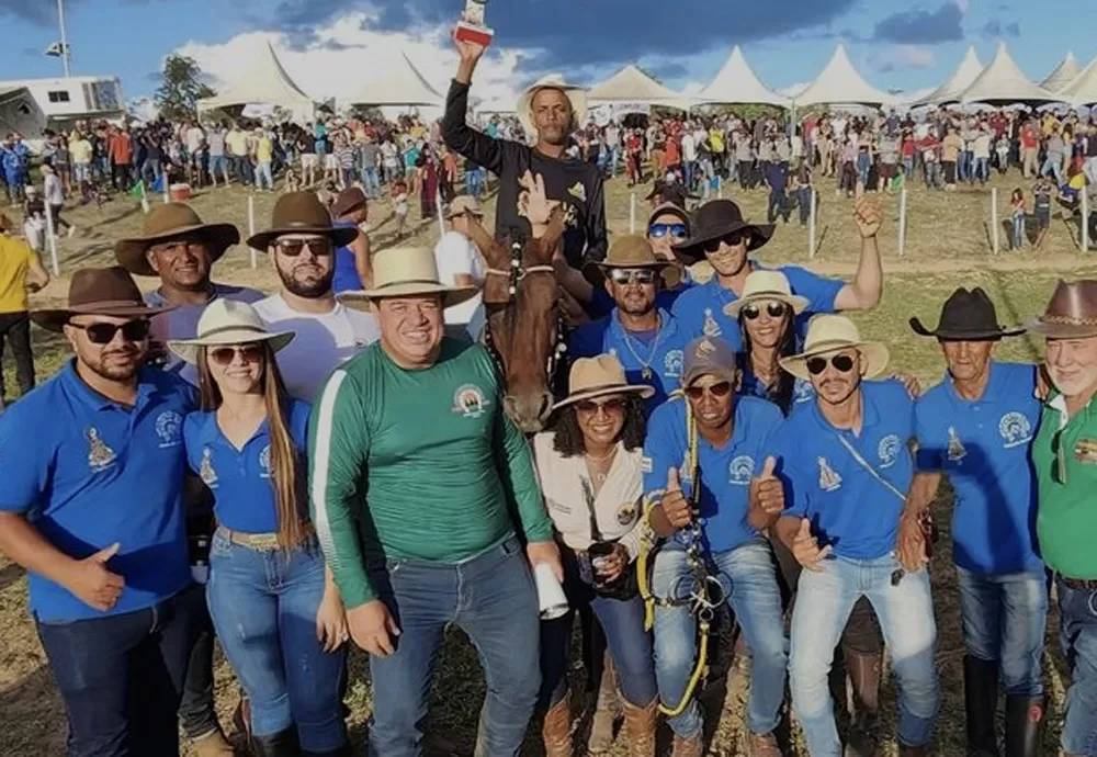 Deputado Marquinho Viana participa de Cavalgada em Piatã