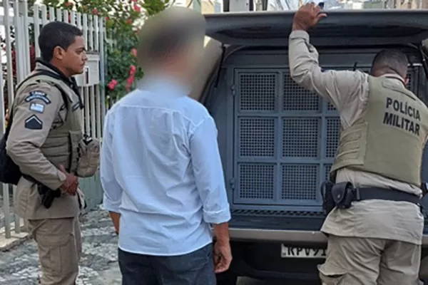 Cremeb aciona polícia e homem é preso com documento falso ao tentar fazer inscrição como médico