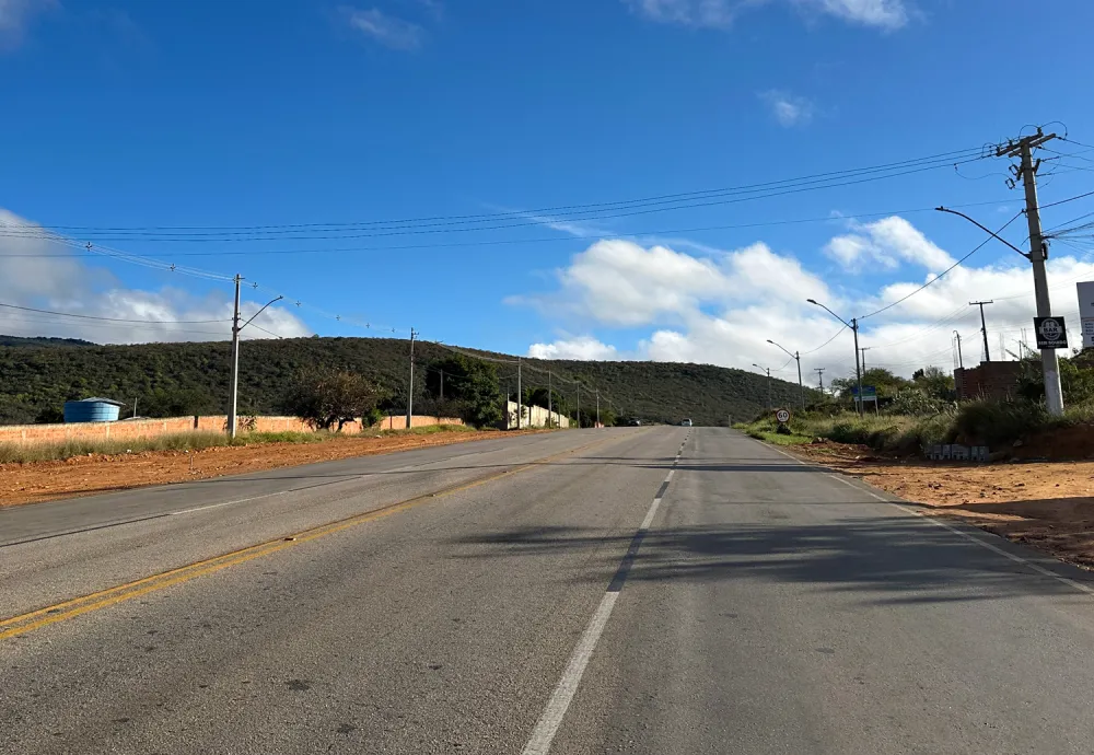 BA-148 recebe melhorias em trecho entre Brumado, Livramento e Rio de Contas antes do São João