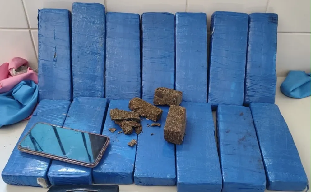 TOR da CIPRv/Brumado apreende mais de 14 quilos de maconha durante fiscalização em Guanambi