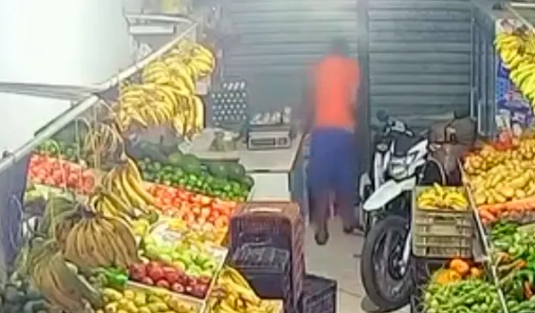 Quitanda é arrombada durante a madrugada no bairro Juracy, em Brumado